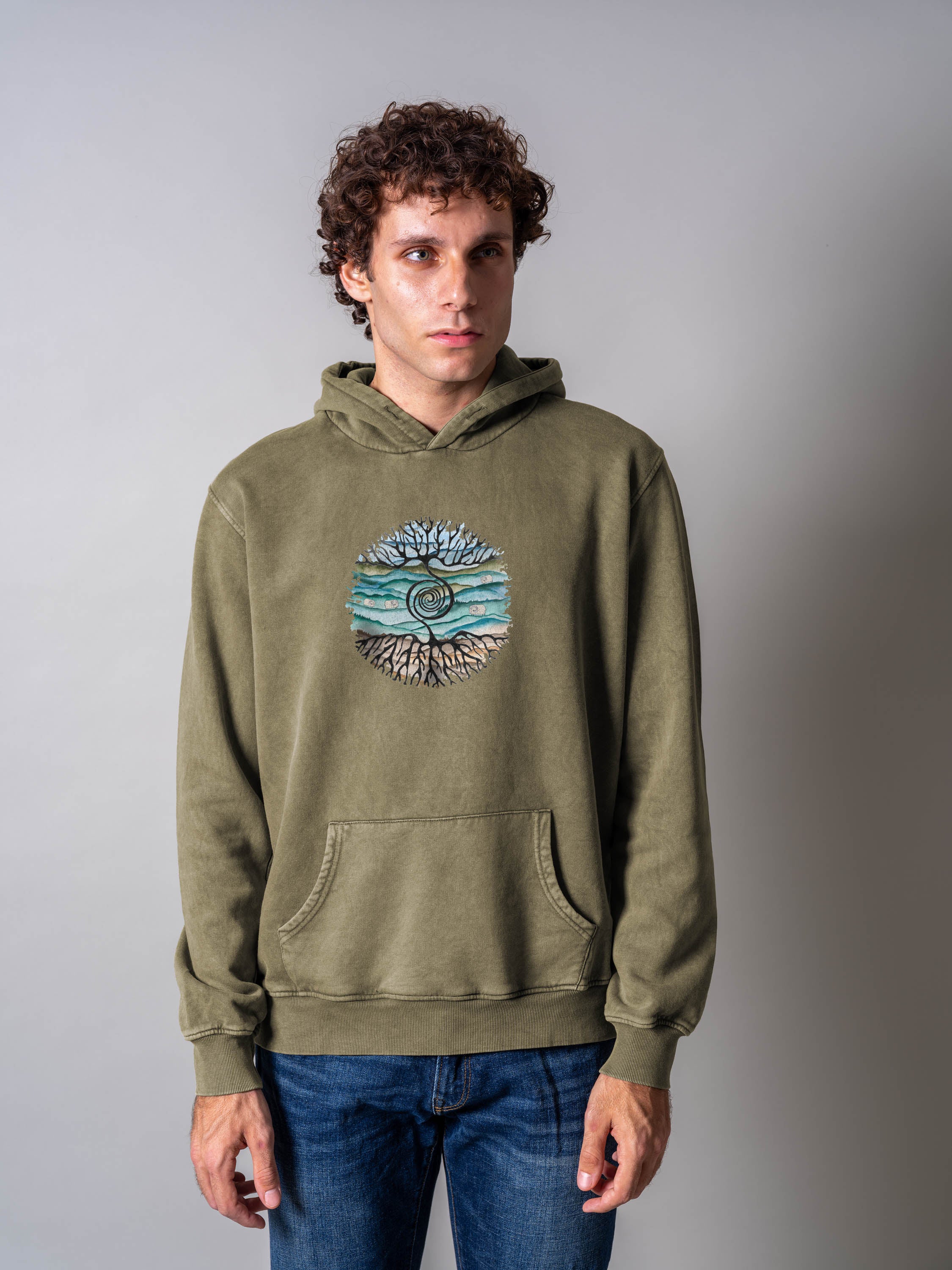 Tree rooted in Cretan landscape - Stonewashed Hoodie
