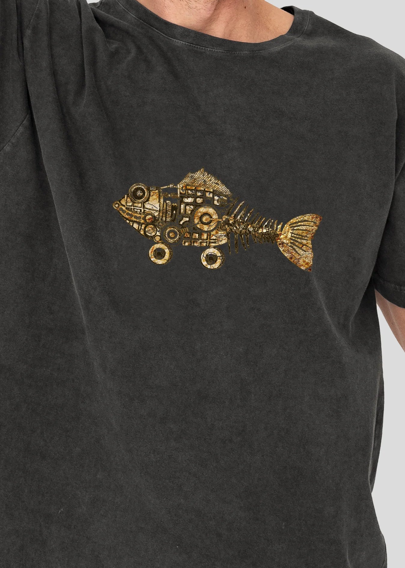 Golden gears of the Deep - Stonewashed T-Shirts