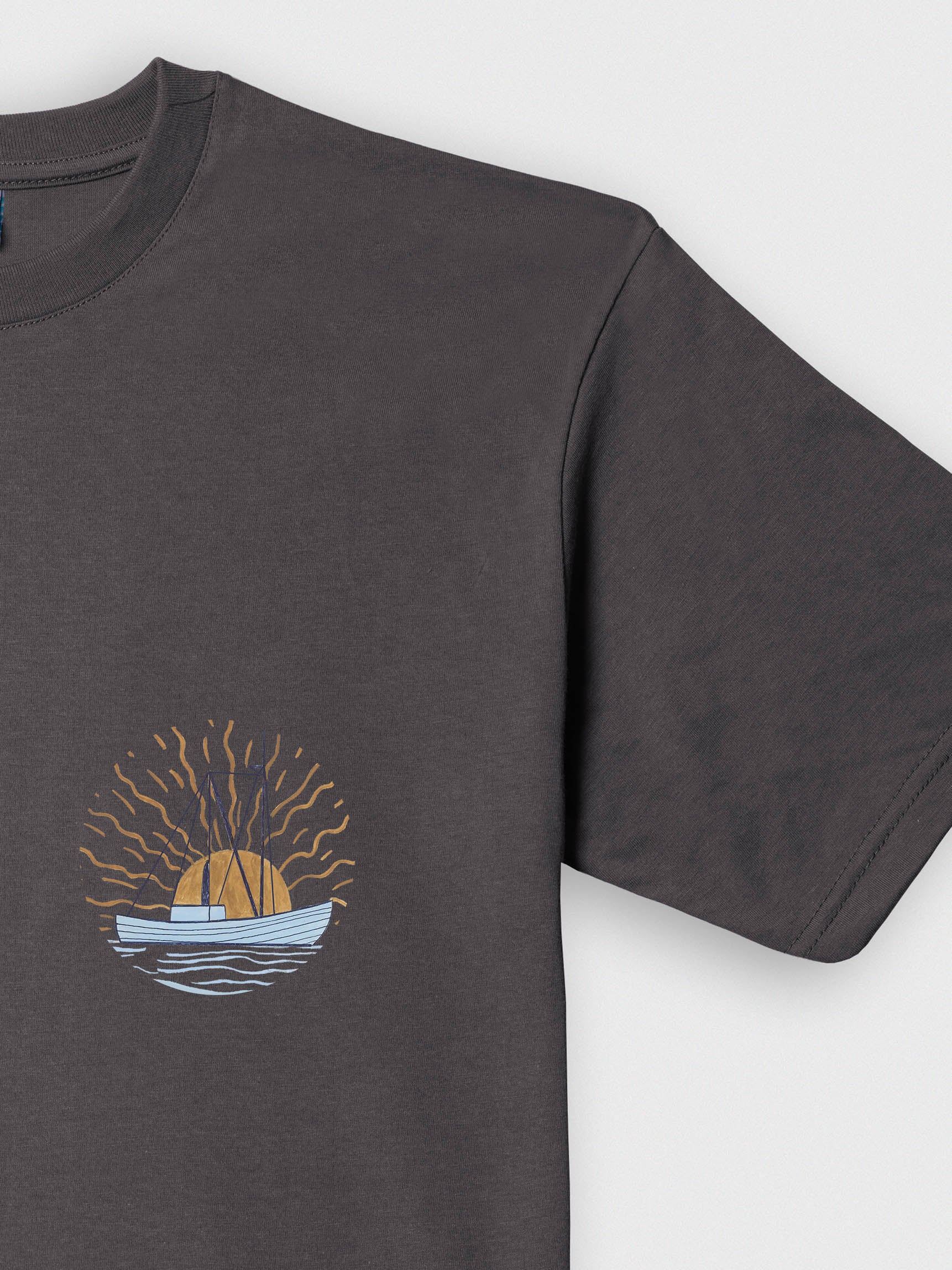 Καλλιτεχνικό Σχέδιο Ιστιοπλοϊκό & Κύματα - Μπλούζες