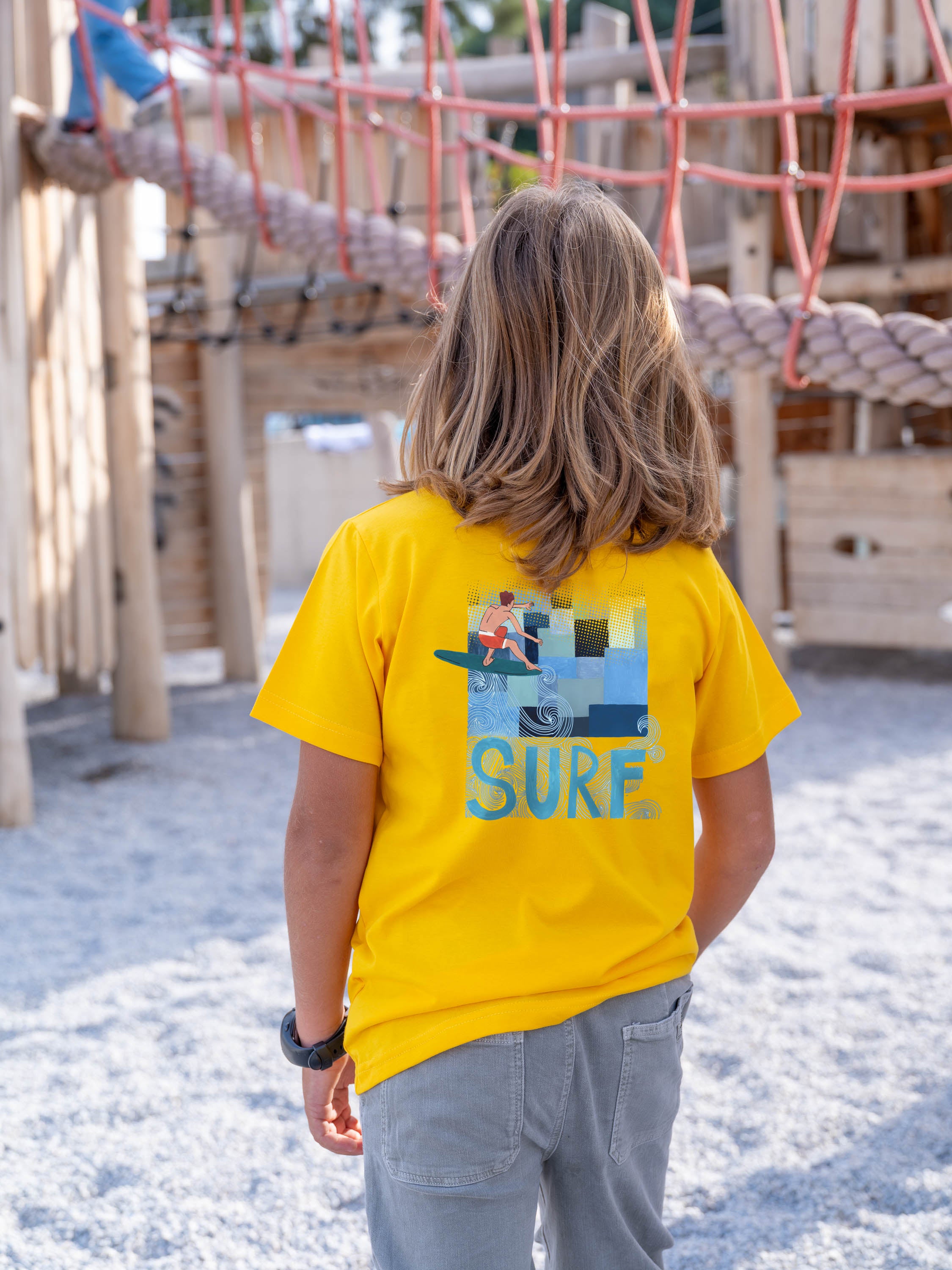 SURF Τυπογραφικό Κολάζ Παραλίας - Μπλούζες