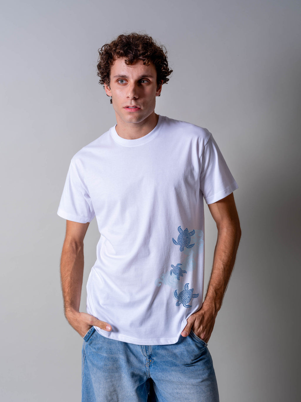 Sea Turtle & Ocean Wave - T-Shirts