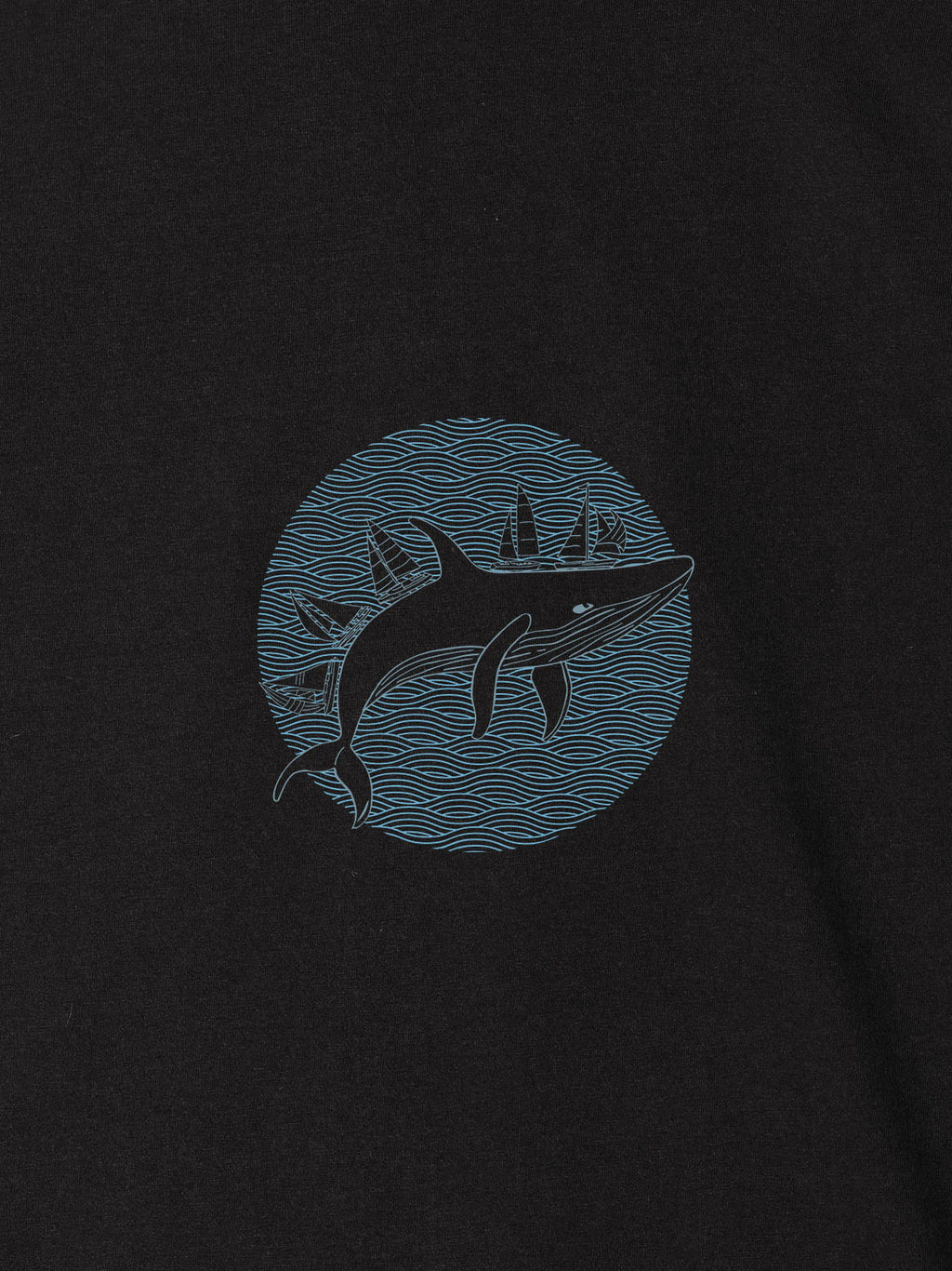 Whale & Sailboats Ocean Circle - T-Shirts