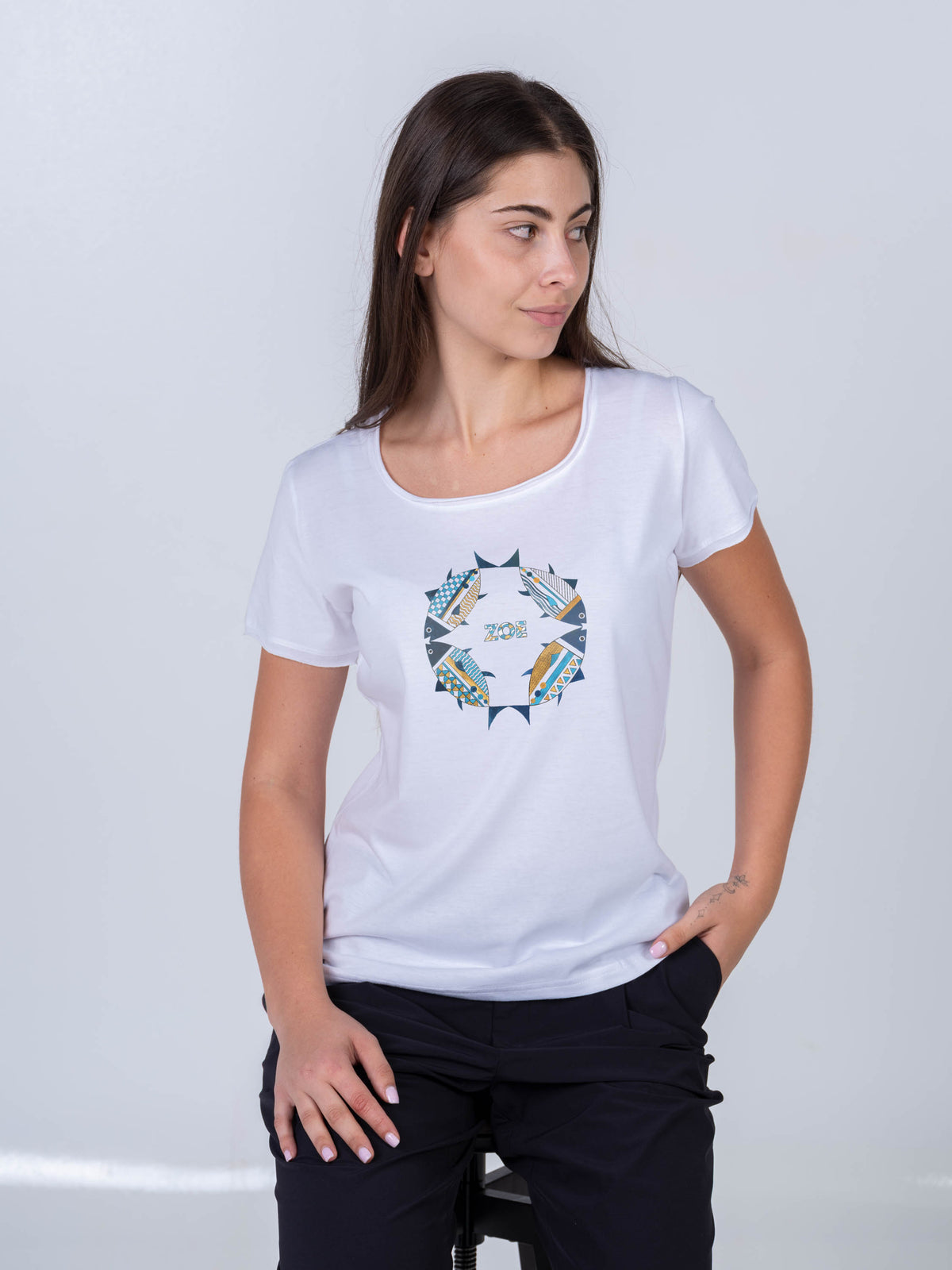 ZOE Fish Wreath - T-Shirts