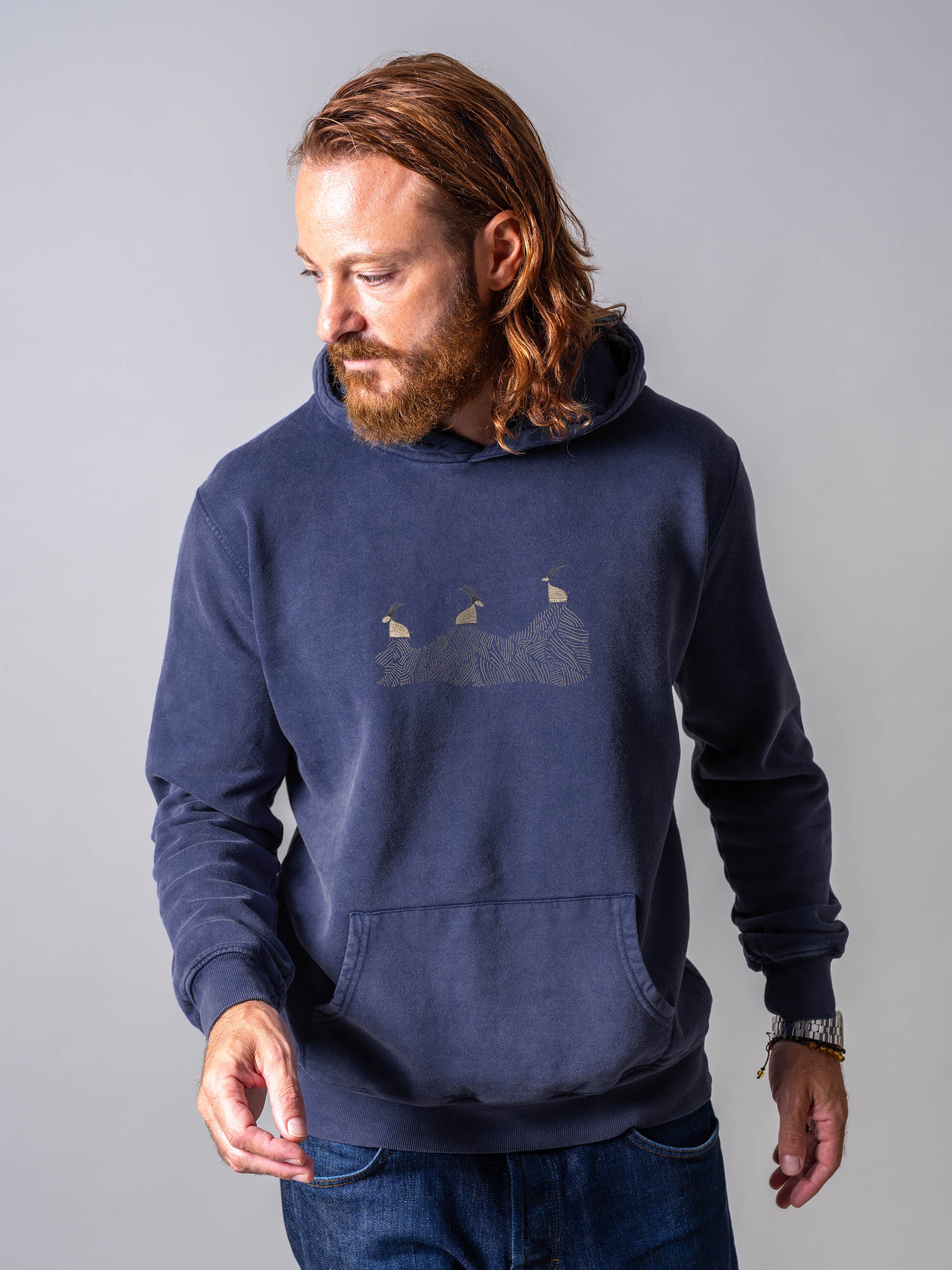 Cretan goats on a jagged ridge - Stonewashed Hoodie