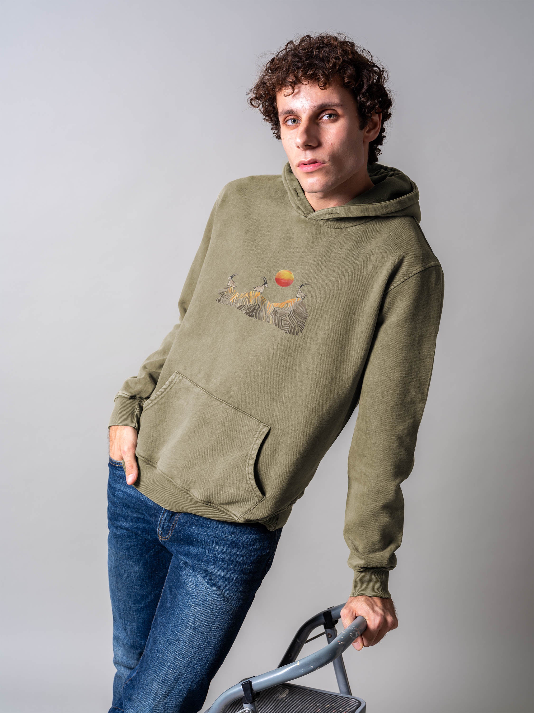 Cretan goats on a jagged ridge - Stonewashed Hoodie