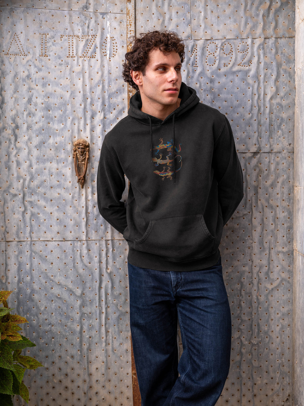 Aegean lizards - Stonewashed Hoodie