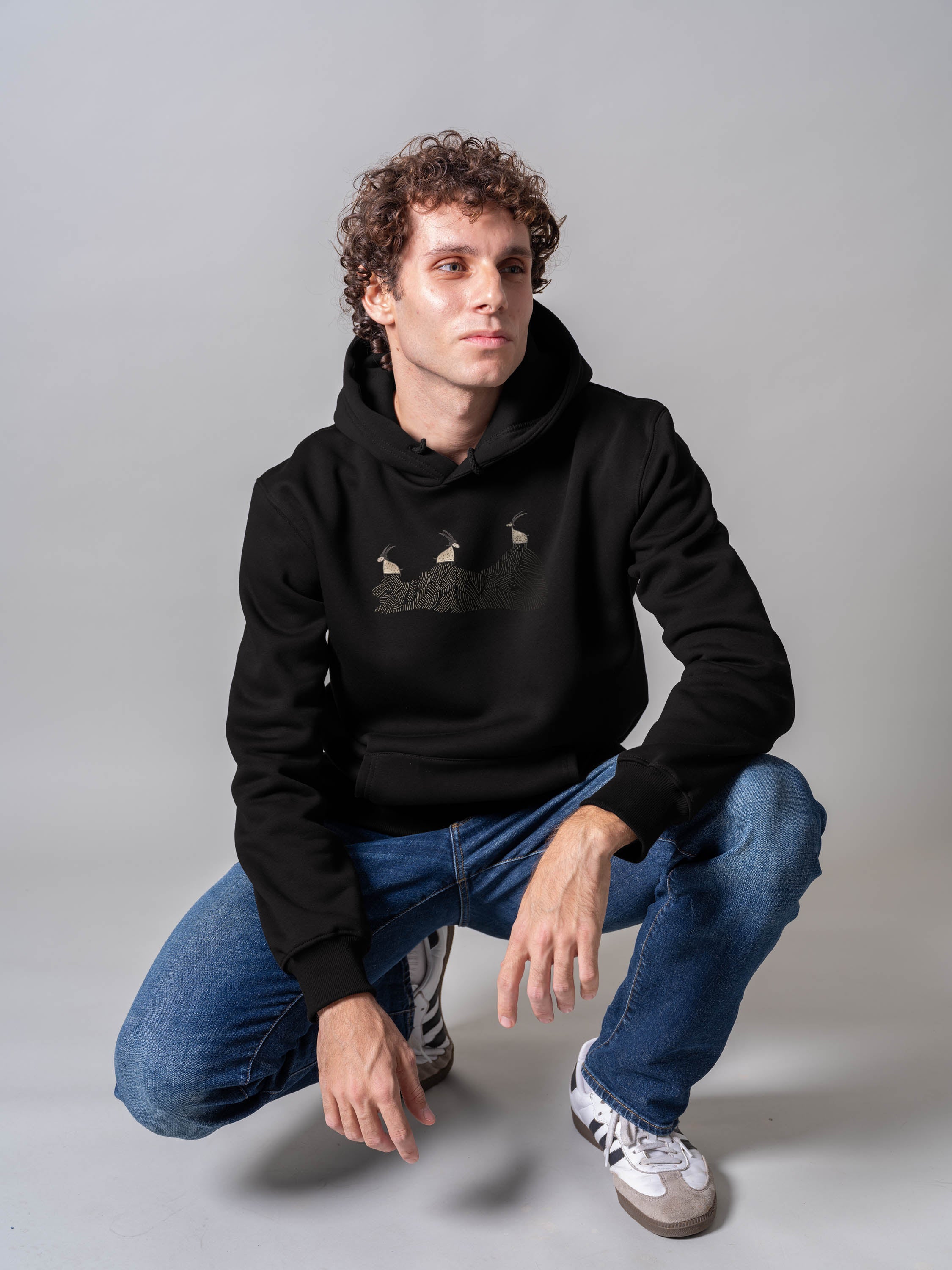 Cretan goats on a jagged ridge - Hoodies