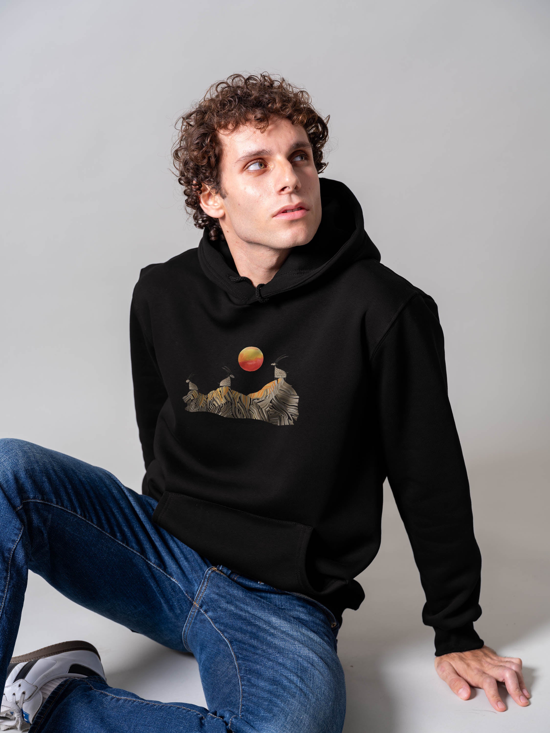 Cretan goats on a jagged ridge - Hoodies