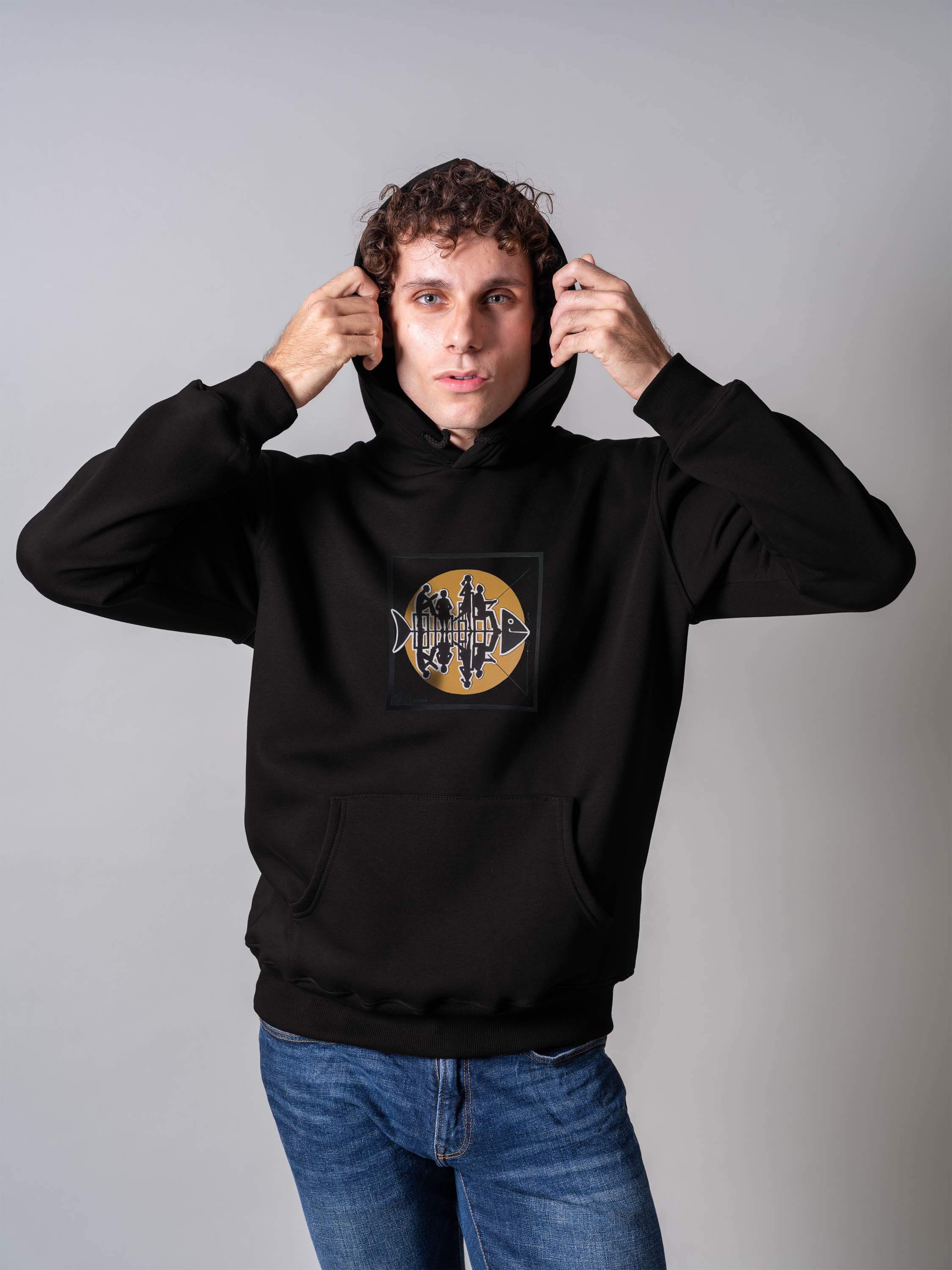 Waiting for the catch - Hoodies