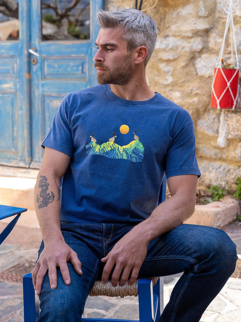 Cretan goats on a jagged ridge - Stonewashed T-Shirts