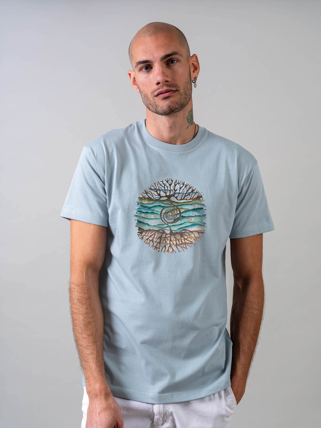 Tree rooted in Cretan landscape - Stonewashed T-Shirts