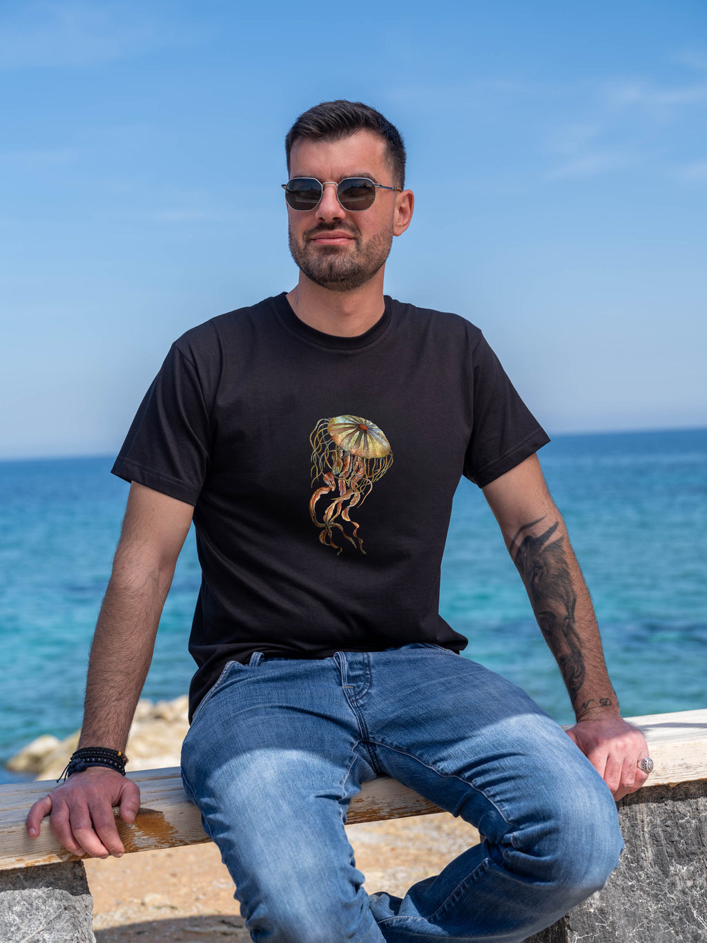 Gold Jellyfish - T-Shirts