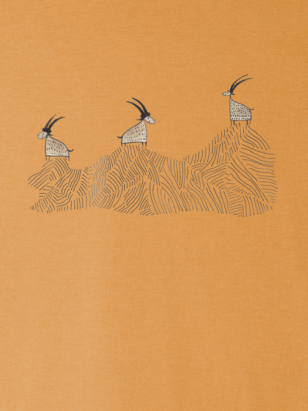 Cretan goats on a jagged ridge - T-Shirts