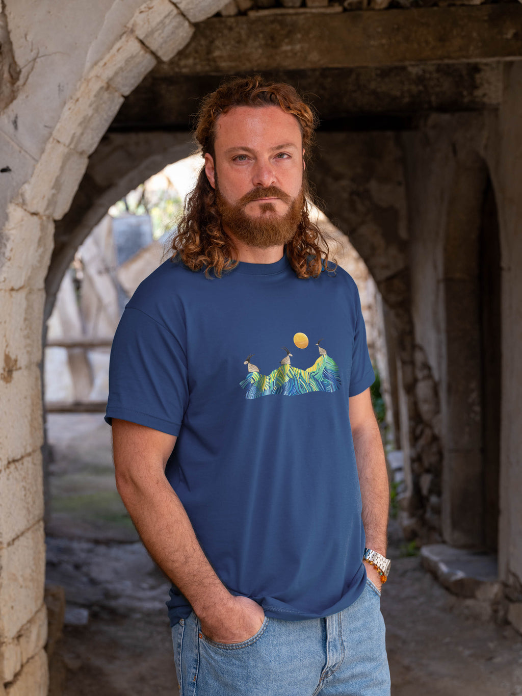 Cretan goats on a jagged ridge - T-Shirts