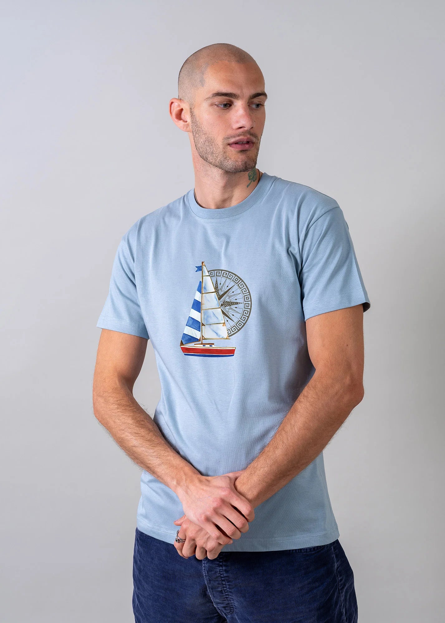 Sailing boat & Compass - T-Shirts