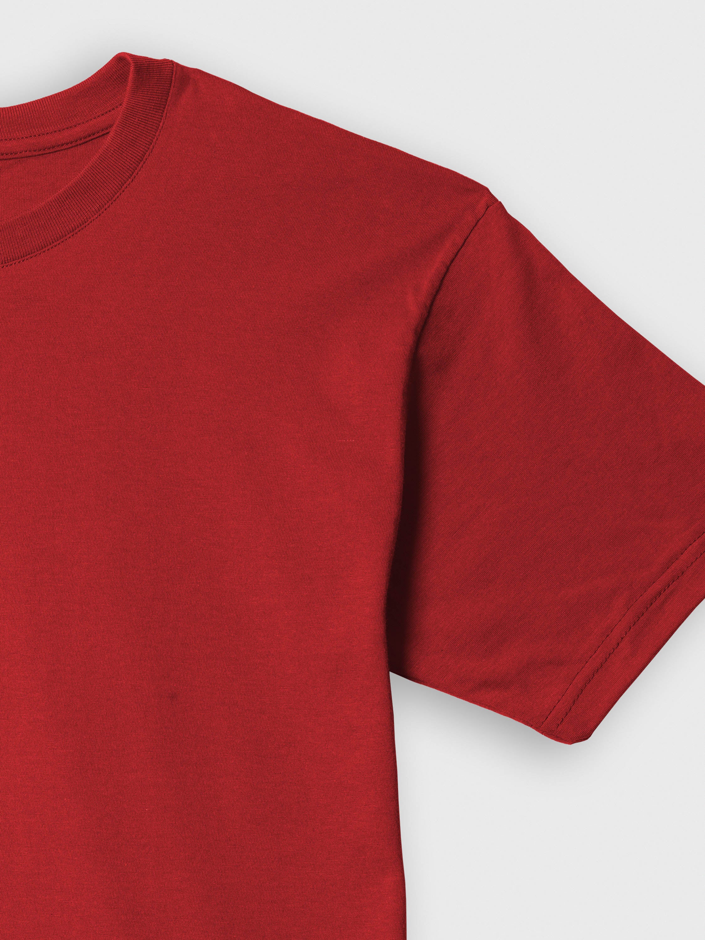 Cretan goats on a jagged ridge - T-Shirts