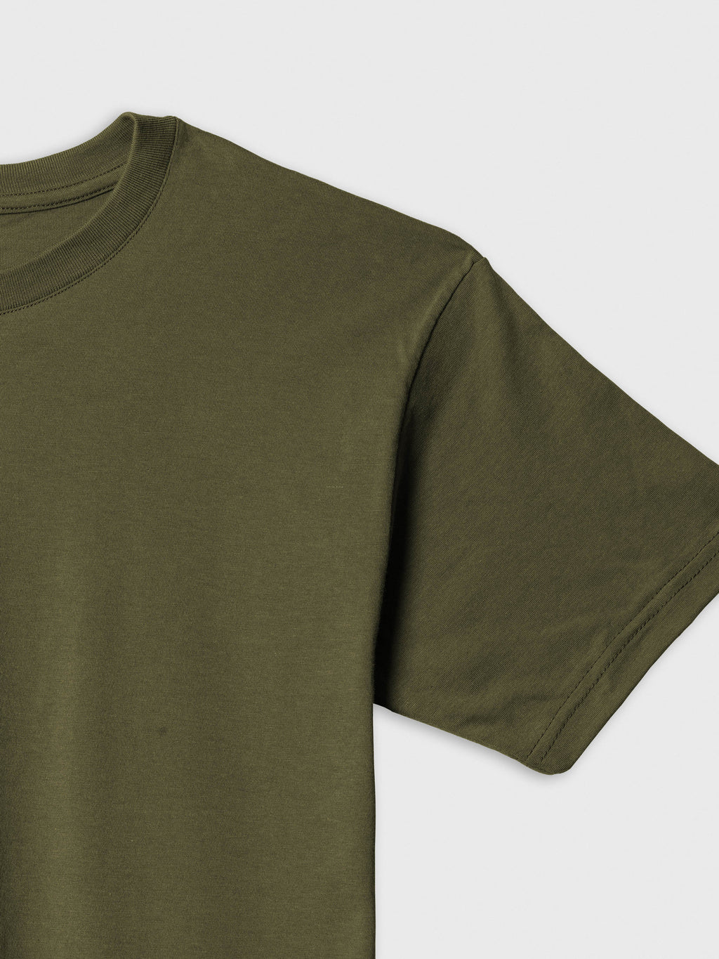 Cretan goats on a jagged ridge - T-Shirts