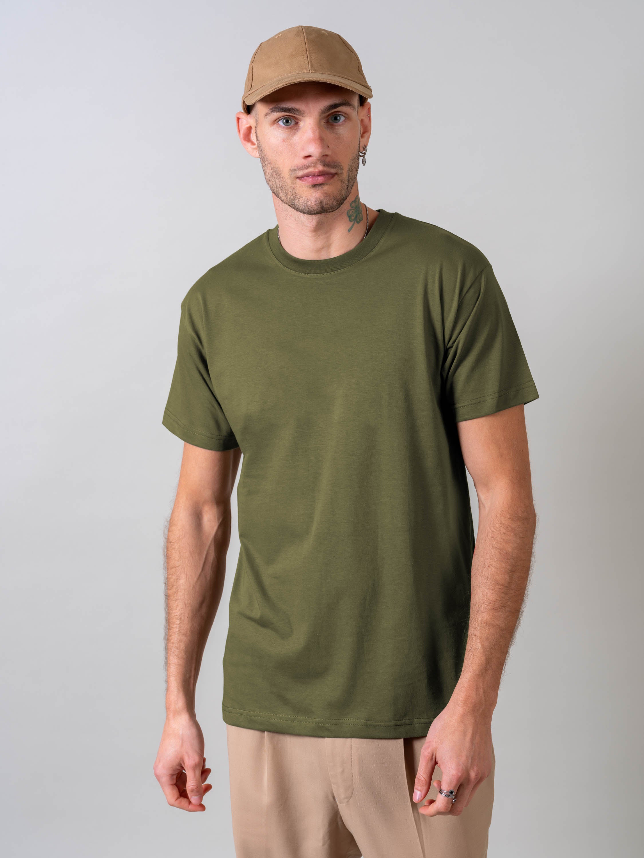 Plain T-Shirt