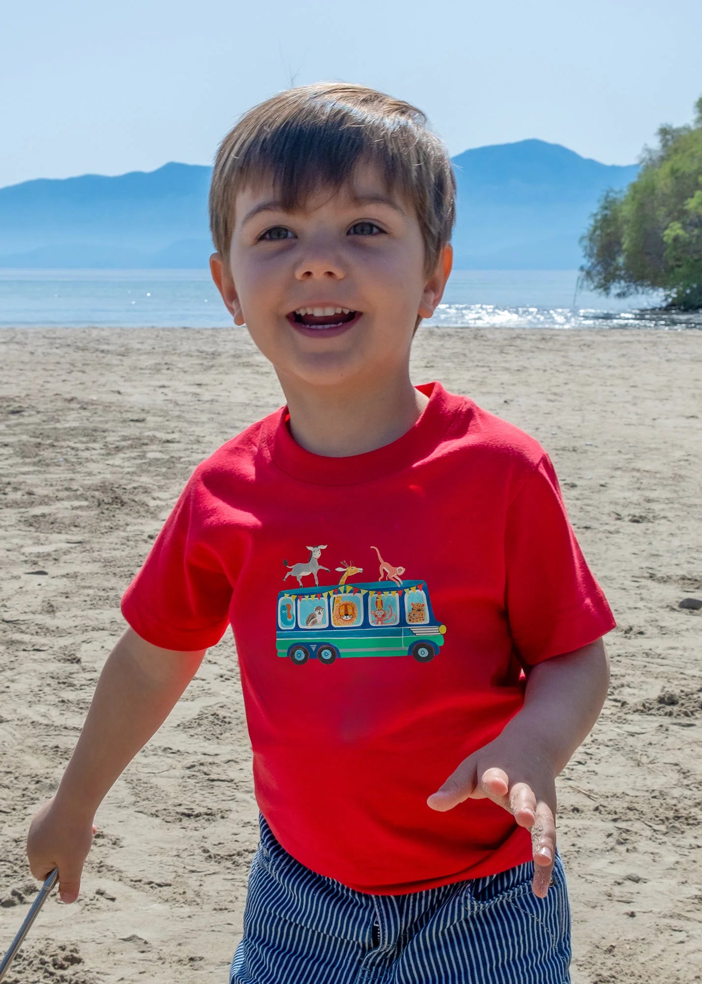 Animal Bus Adventure - T-Shirts
