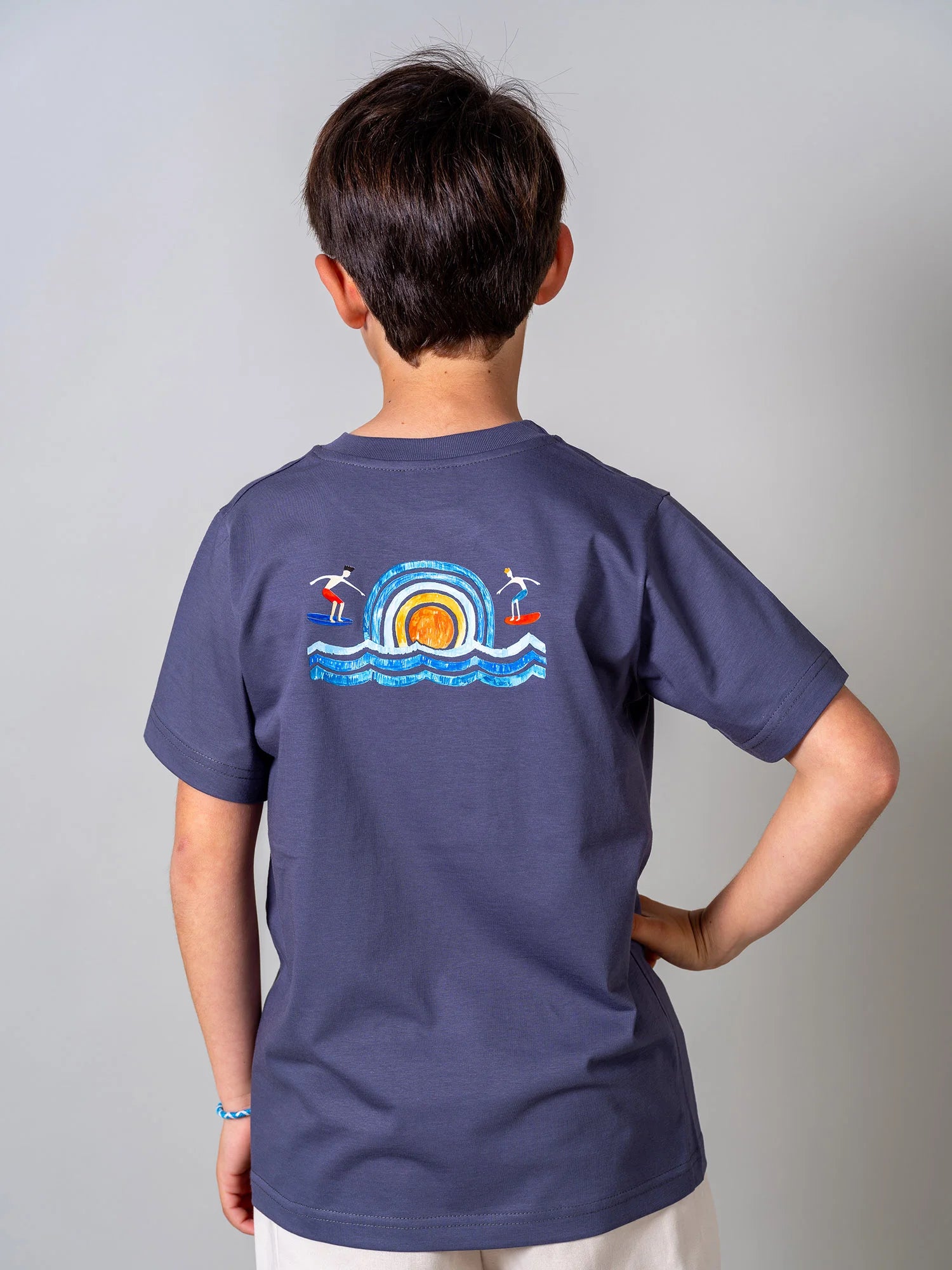 Sunset Surfers - T-Shirts