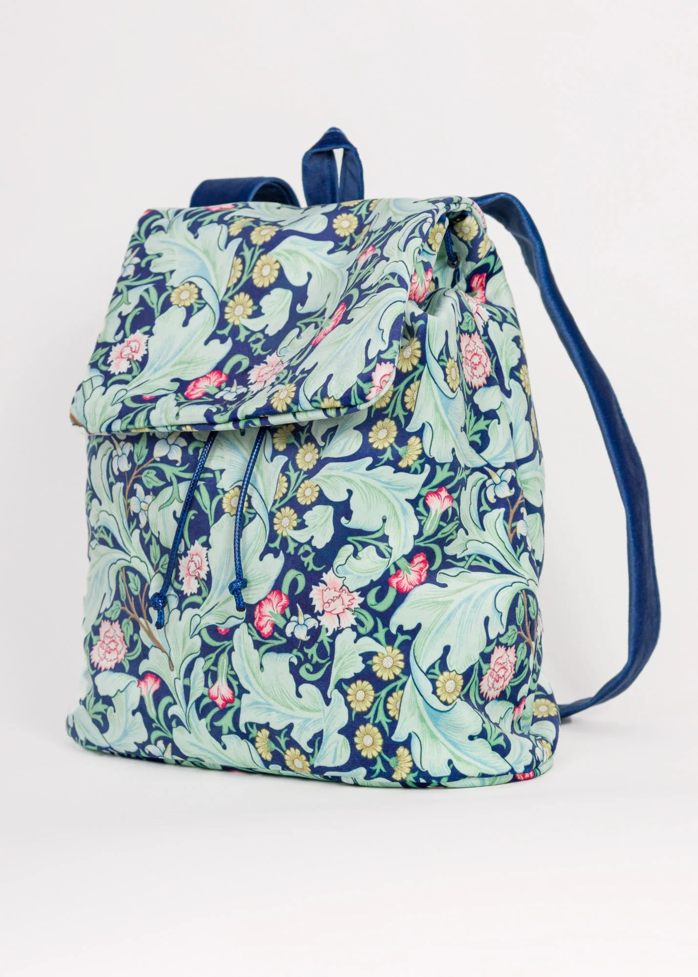 William Morris - Woad Sage - Velvet - Backpacks