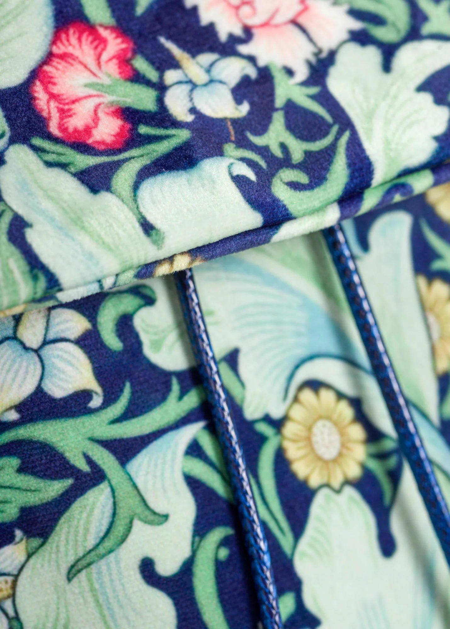 William Morris - Woad Sage - Velvet - Backpacks