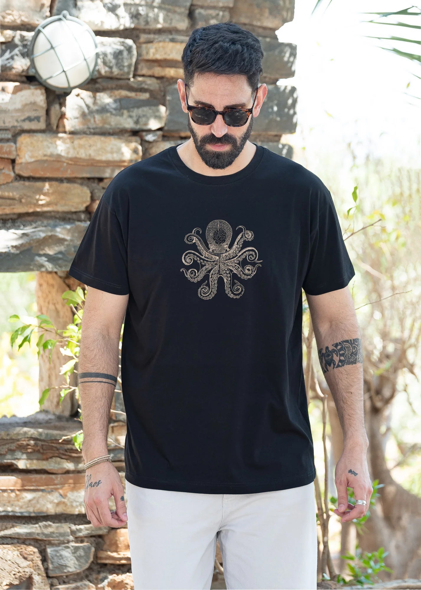 Gold Octopus - T-Shirts