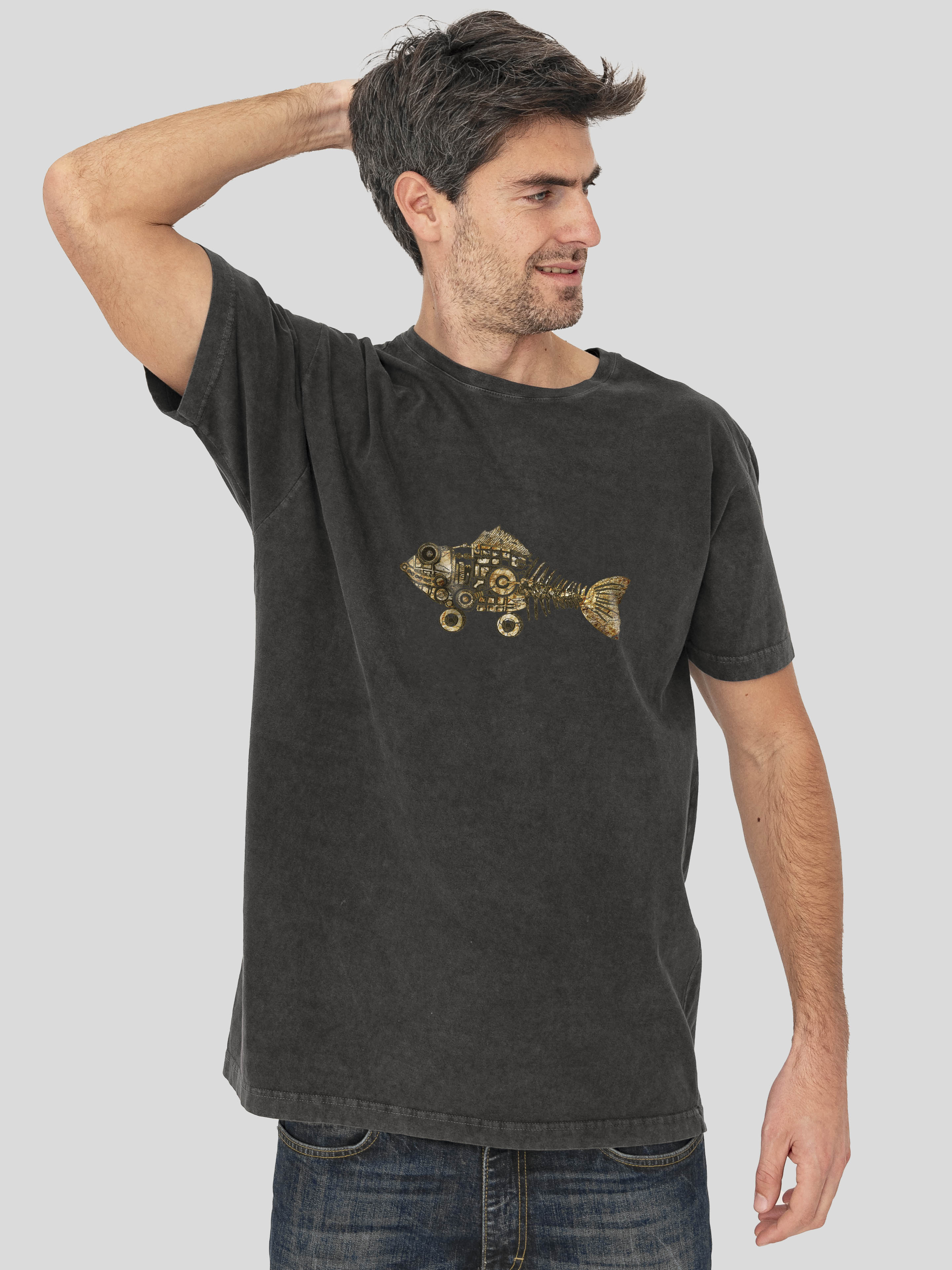 Golden gears of the Deep - Stonewashed T-Shirts
