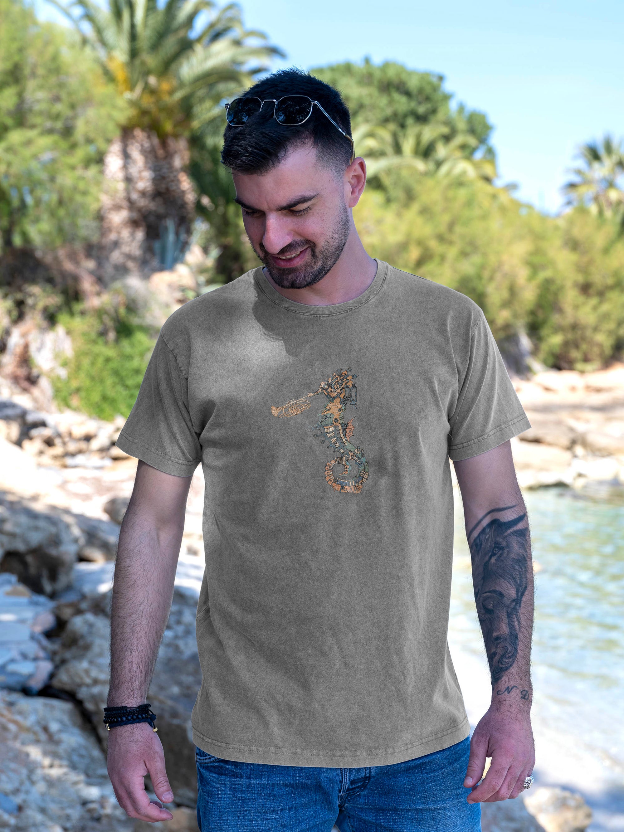 Ballad of the mechanical seahorse - Stonewashed T-Shirts