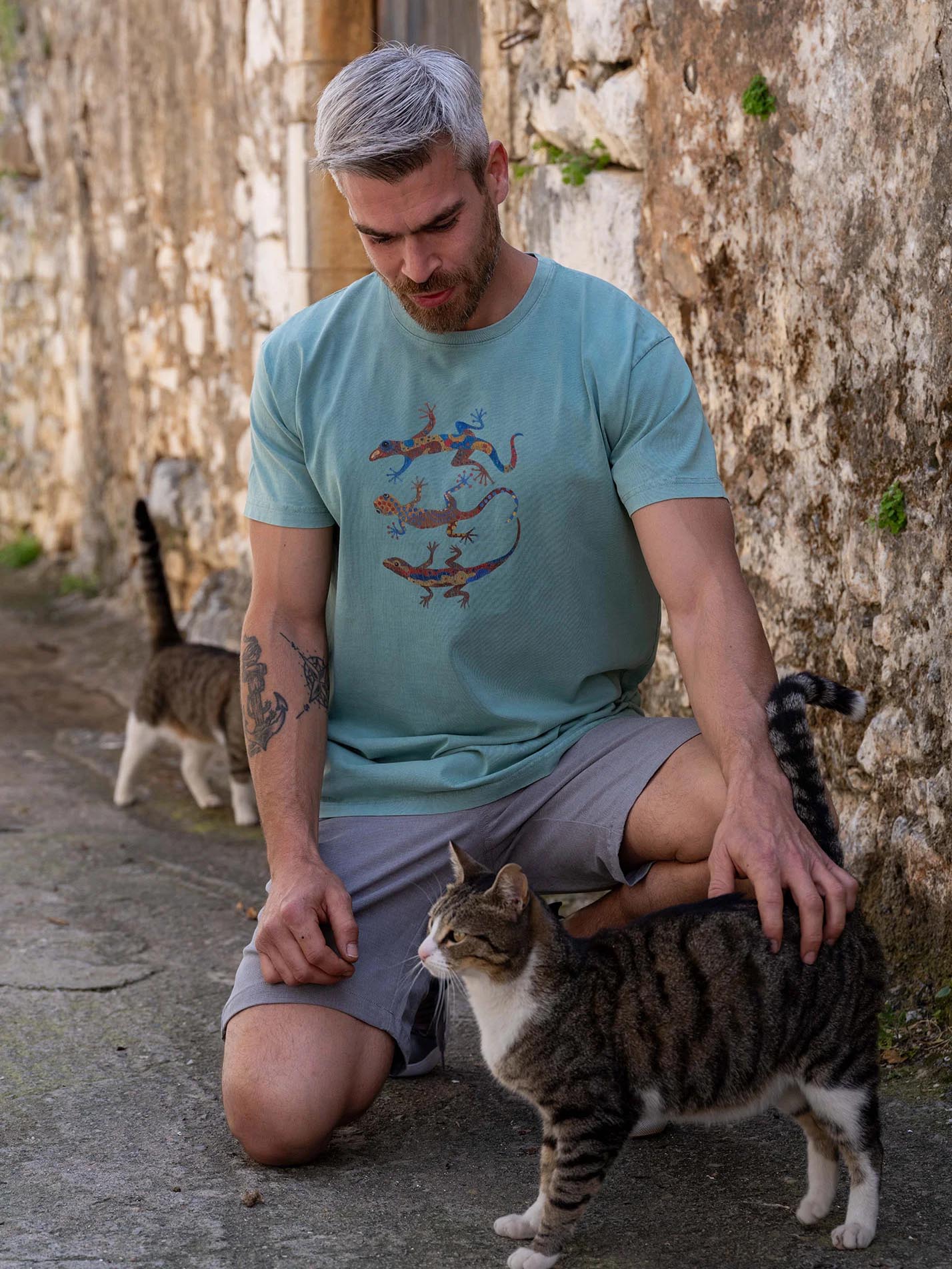 Aegean lizards - Stonewashed T-Shirts