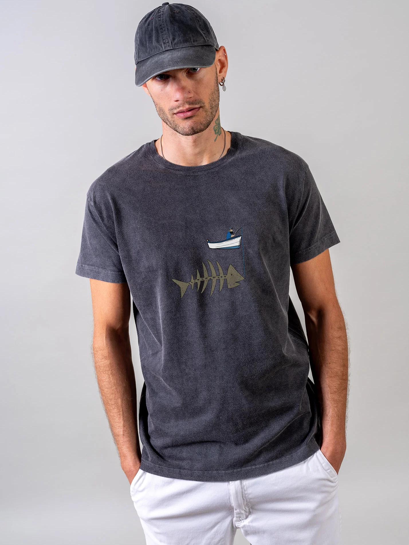 Fishing boat & Fishbone - Stonewashed T-Shirts