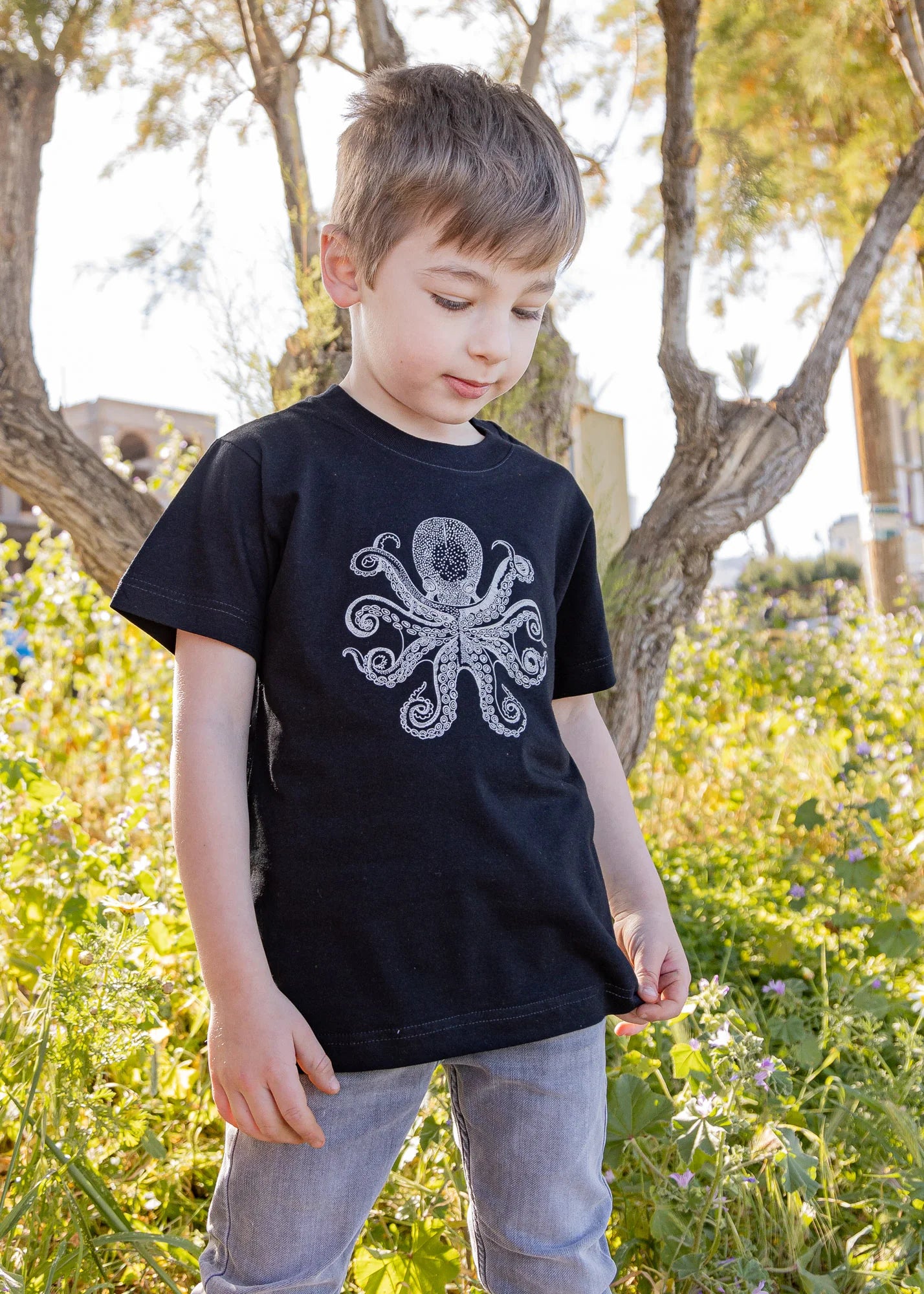 Gold Octopus - T-Shirts