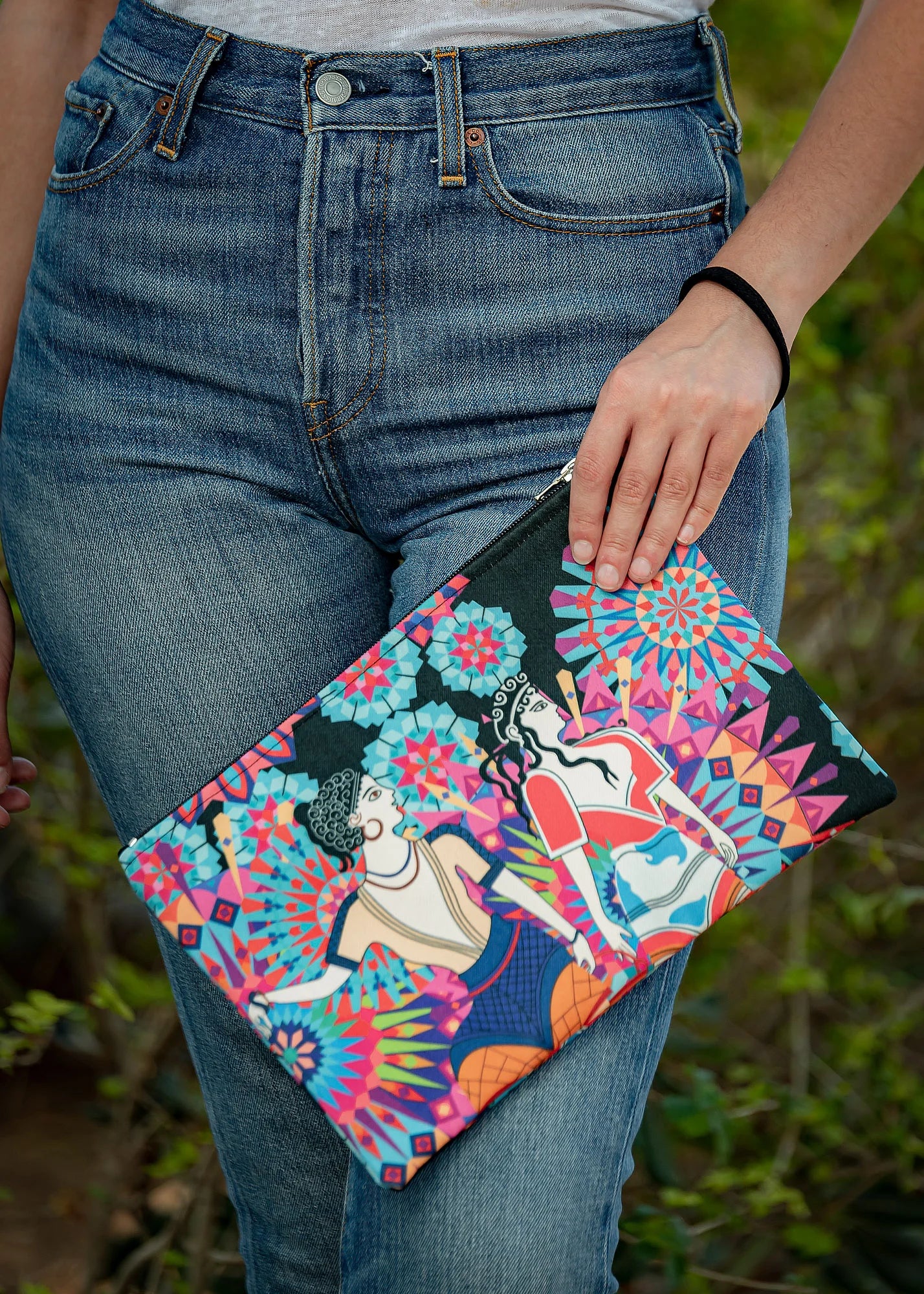 Geometric Flower - Clutches Canvas