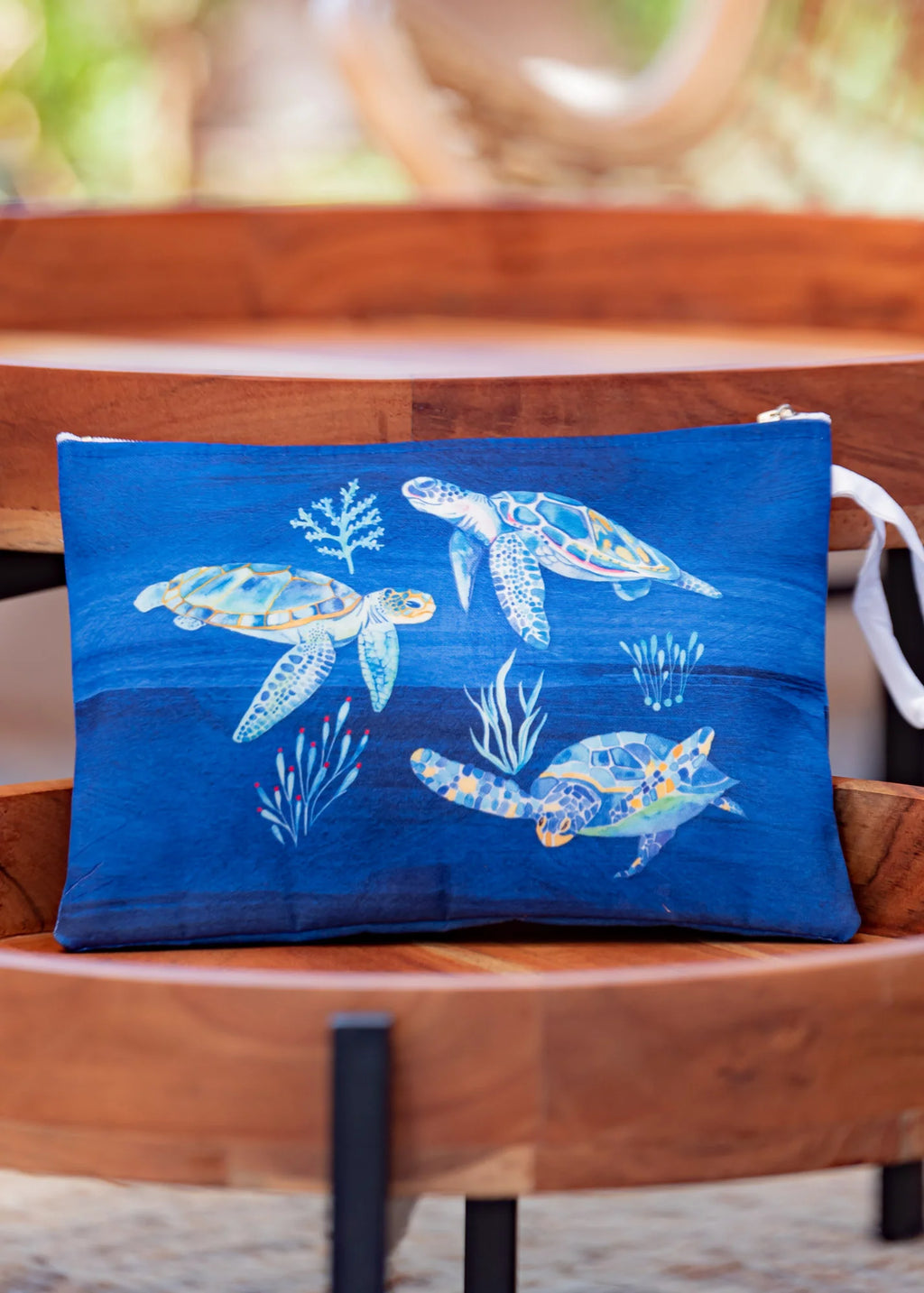 Beautiful Turtles - Clutches Canvas
