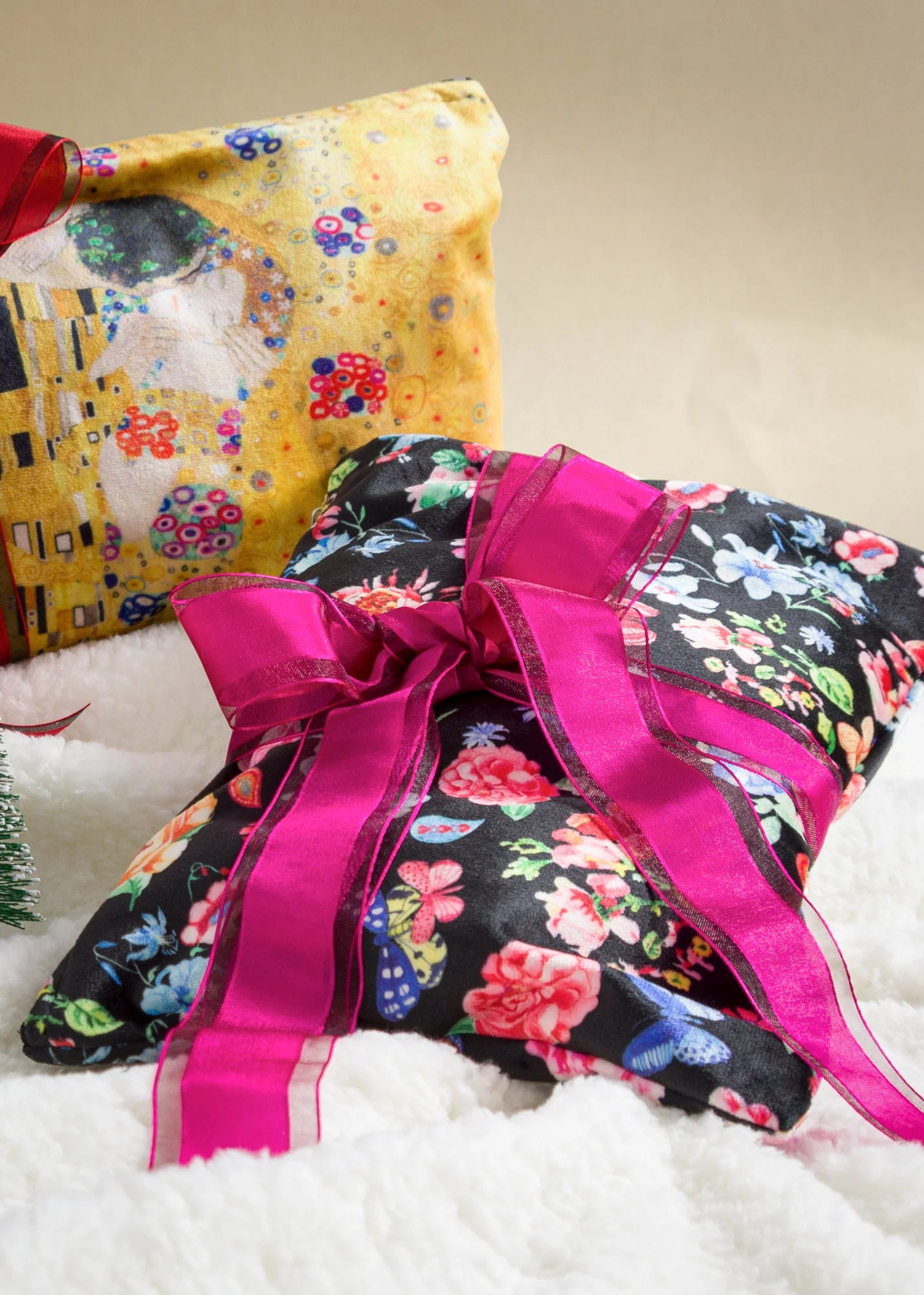 Handpainted Florals - Clutches Velvet