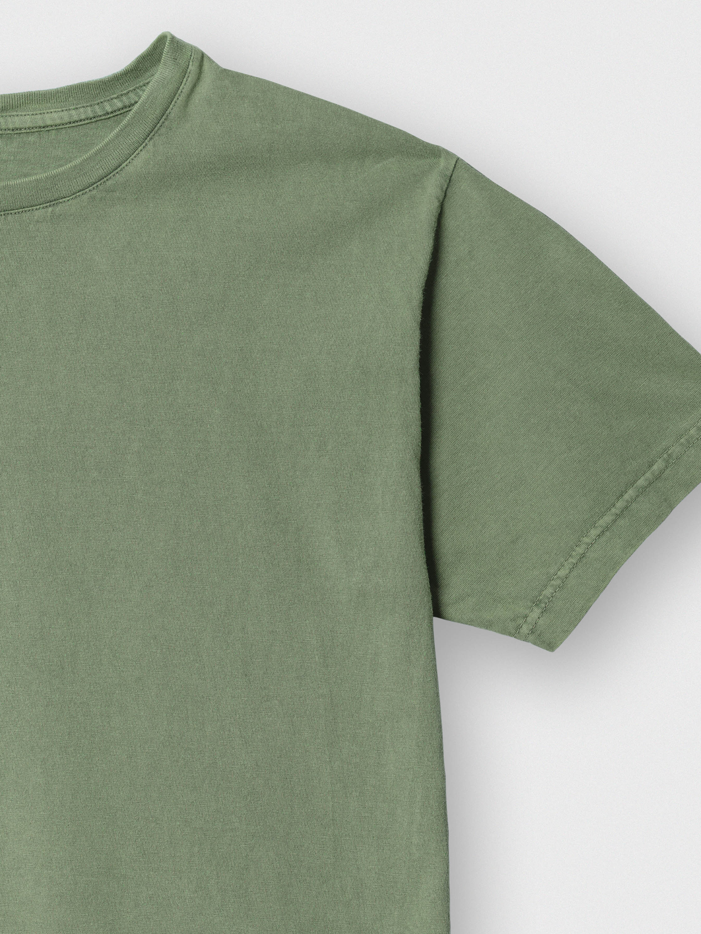 Golden gears of the Deep - Stonewashed T-Shirts